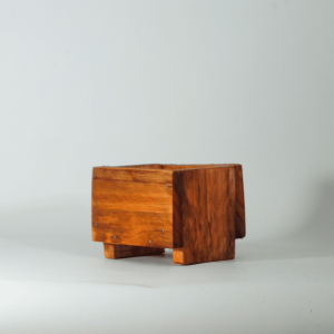 Mini Porta Maceta de Madera - Diseño Nórdico y Funcional